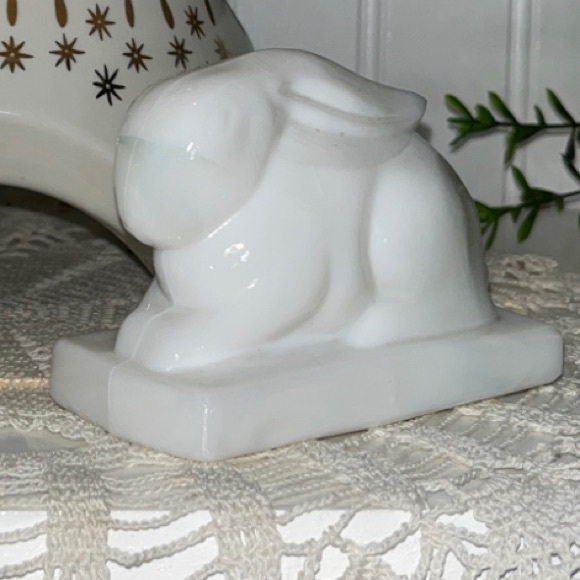 Vintage Heisey Glass Rabbit Bookends White Opal Milk Glass MCM Weighted Pair - Picture 14 of 16